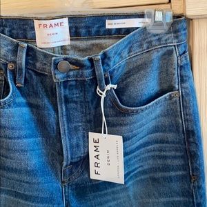 NWT FRAME Button front jeans. Size28 100% cotton